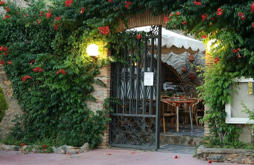 Hotel Mas Palou Roses Exterior foto